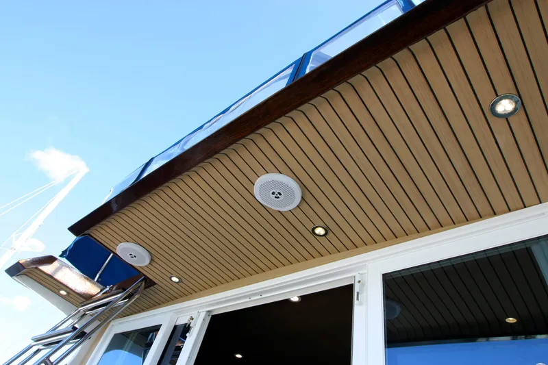 Slide: The Image of Egg Harbor 48 Flybridge Convertible 1984 - 18