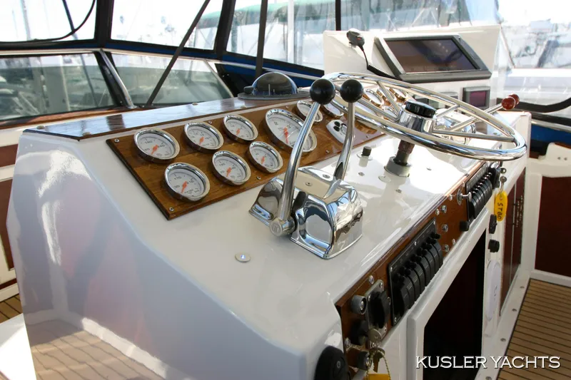 Slide: The Image of Egg Harbor 48 Flybridge Convertible 1984 - 13
