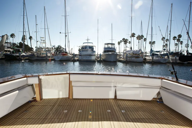 Slide: The Image of Egg Harbor 48 Flybridge Convertible 1984 - 24