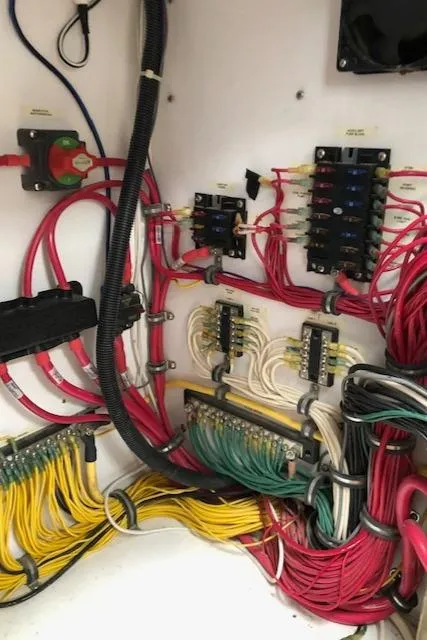 Slide: The Image of Electrical wiring system inside a 2005 Manta 42 MK II boat. - 17