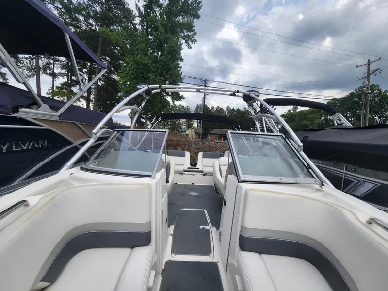 Slide: The Image of Yamaha AR230 HO 2005 - 6