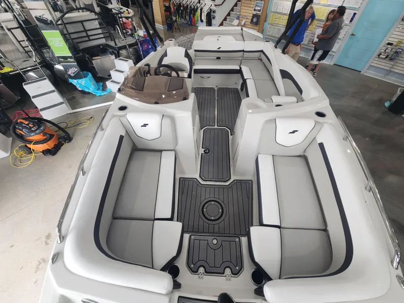 Slide: The Image of Starcraft SVX 211 I/O 2024 - 6