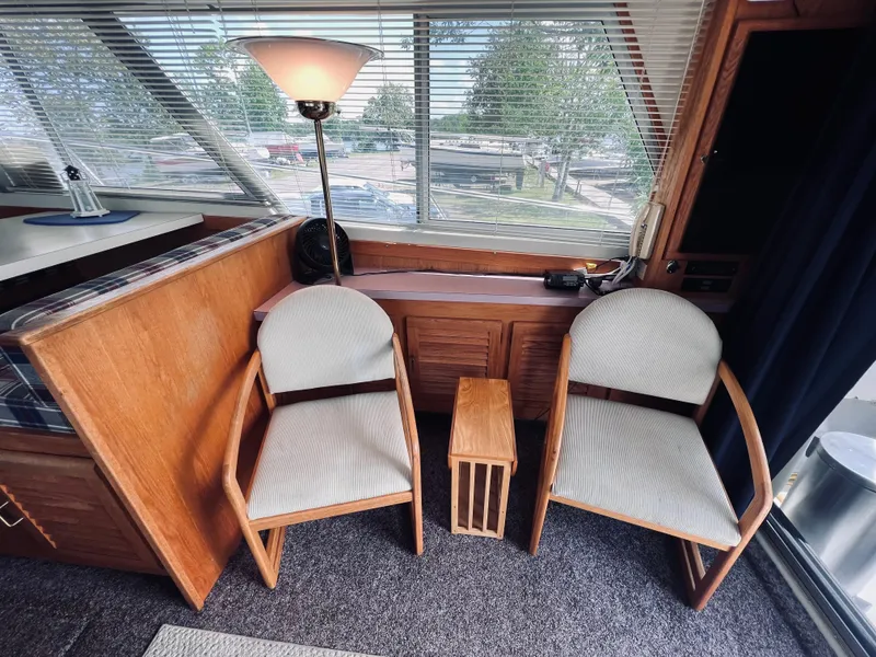 Slide: The Image of Silverton 40 Convertible 1988 - 10