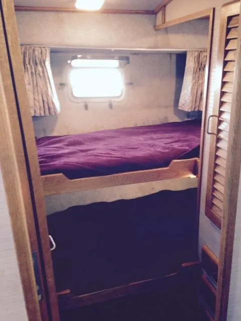 Slide: The Image of Silverton 40 Convertible 1988 - 12