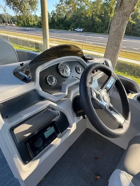 Slide: The Image of Sweetwater SW 1886 FX 2024 - 27