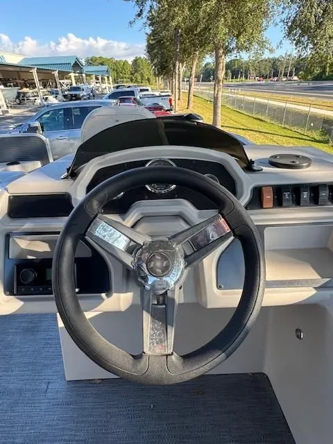 Slide: The Image of Sweetwater SW 1886 FX 2024 - 28