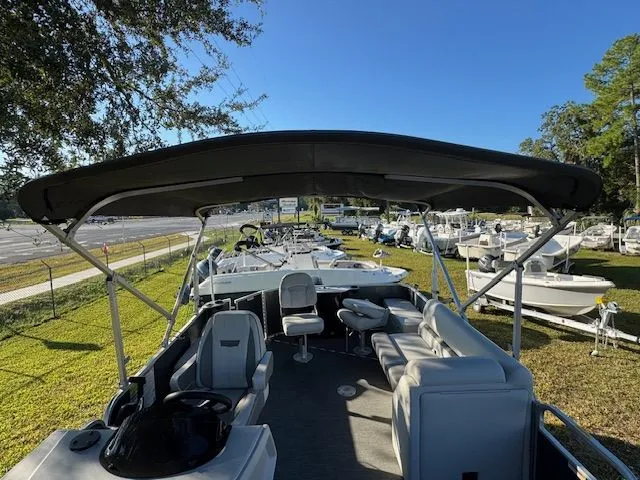 Slide: The Image of Sweetwater SW 1886 FX 2024 - 39