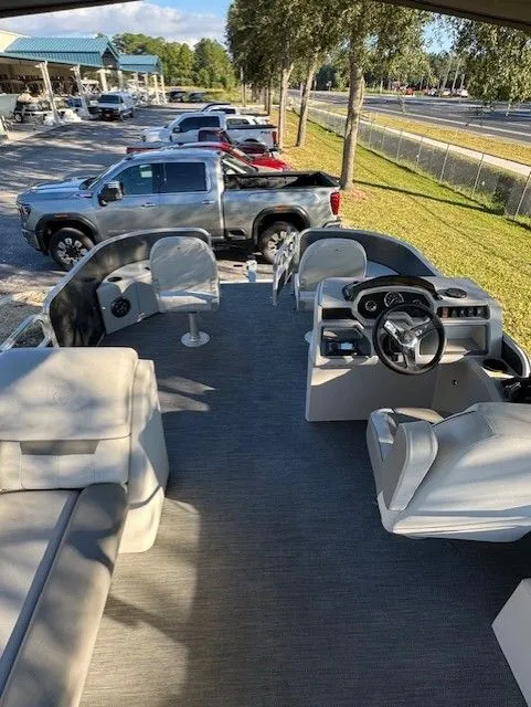 Slide: The Image of Sweetwater SW 1886 FX 2024 - 45