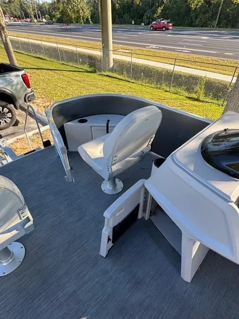 Slide: The Image of Sweetwater SW 1886 FX 2024 - 5