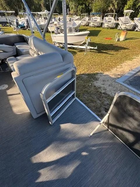 Slide: The Image of Sweetwater SW 1886 FX 2024 - 8