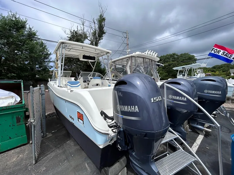 The Image of 2007 World Cat 250 DC boat with Yamaha engines, for sale. - 1