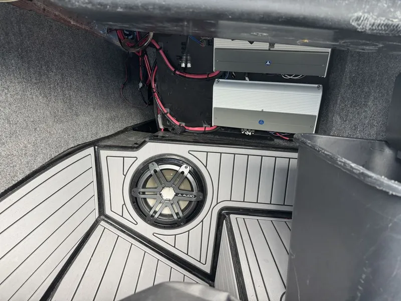 Slide: The Image of Nautique G23 2018 - 4