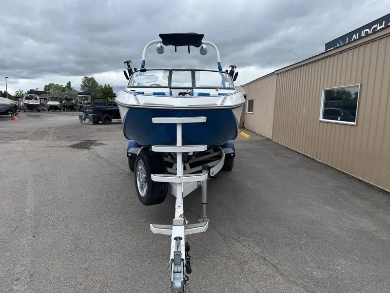 Slide: The Image of Nautique G23 2018 - 5