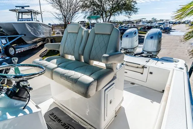 Slide: The Image of Blue Wave 2800 Makaira 2023 - 14