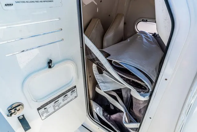 Slide: The Image of Blue Wave 2800 Makaira 2023 - 15