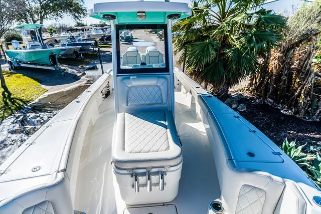 Slide: The Image of Blue Wave 2800 Makaira 2023 - 20