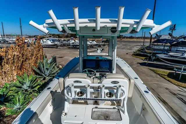 Slide: The Image of Blue Wave 2800 Makaira 2023 - 8