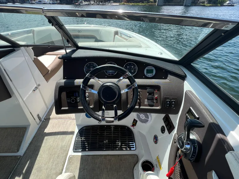 Slide: The Image of Cobalt CS23 Surf 2021 - 11