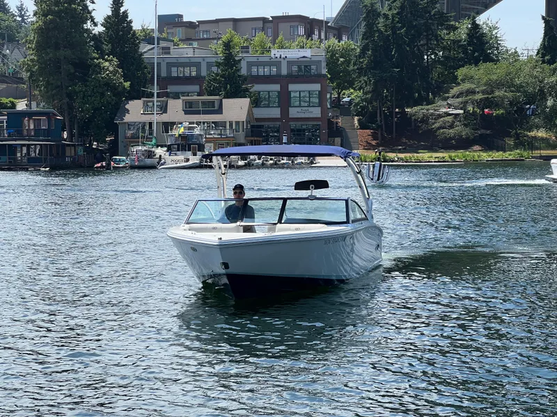 Slide: The Image of Cobalt CS23 Surf 2021 - 5