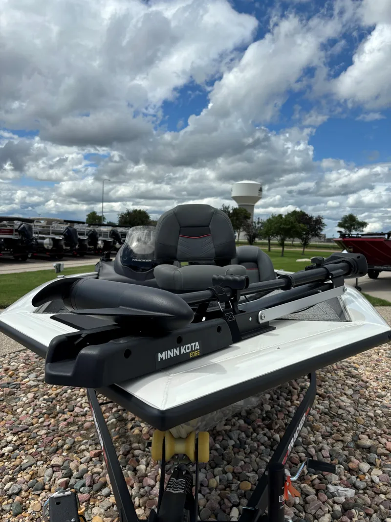 Slide: The Image of 2024 Tracker Pro Team 175 TXW boat with Minn Kota trolling motor. - 5