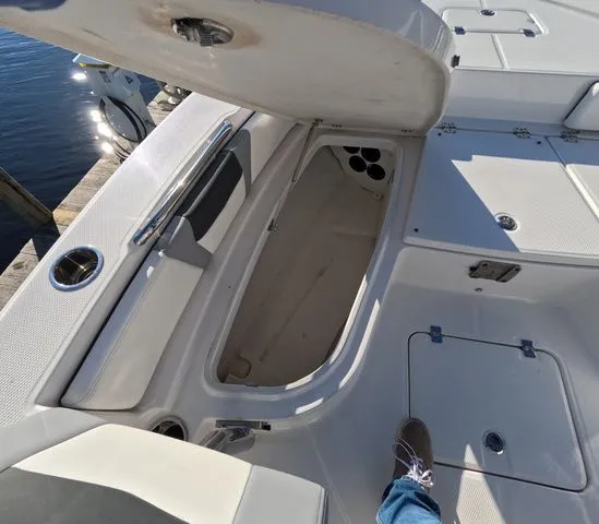 Slide: The Image of Robalo 226 Cayman Dealer Demo Blow Out ! 2024 - 16