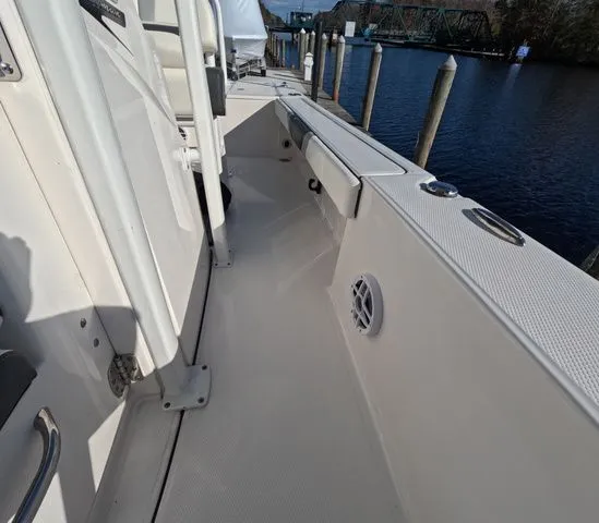 Slide: The Image of Robalo 226 Cayman Dealer Demo Blow Out ! 2024 - 24