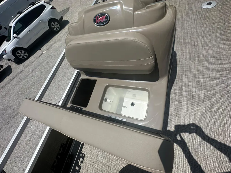 Slide: The Image of 2024 Ranger Reata 200F boat seat with storage compartments. - 4