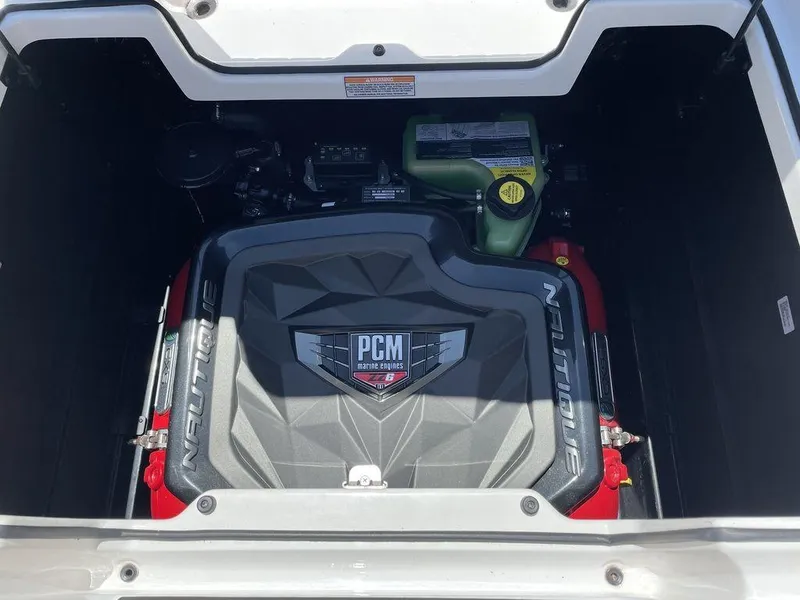 Slide: The Image of Nautique Super Air Nautique G23 2022 - 6