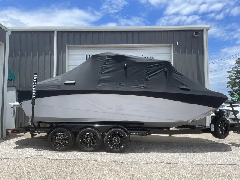 Slide: The Image of Nautique Super Air Nautique G23 2023 - 10