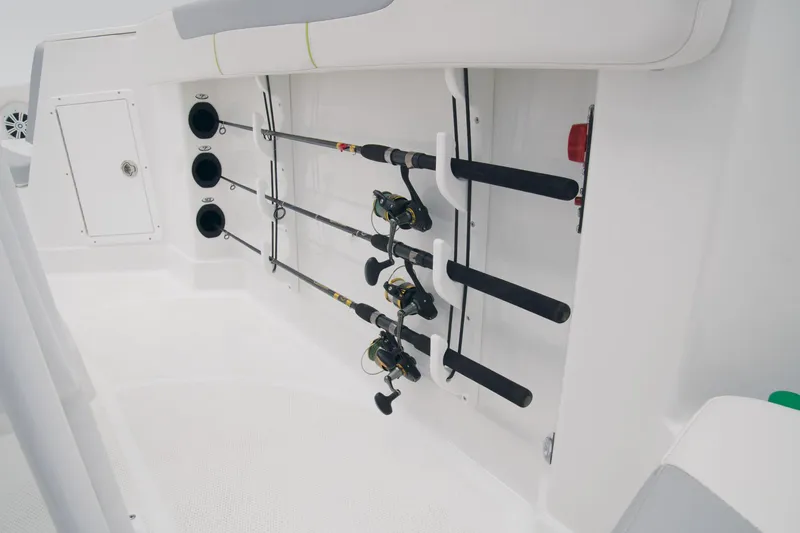 Slide: The Image of Tahoe 2150 CC 2024 - 33