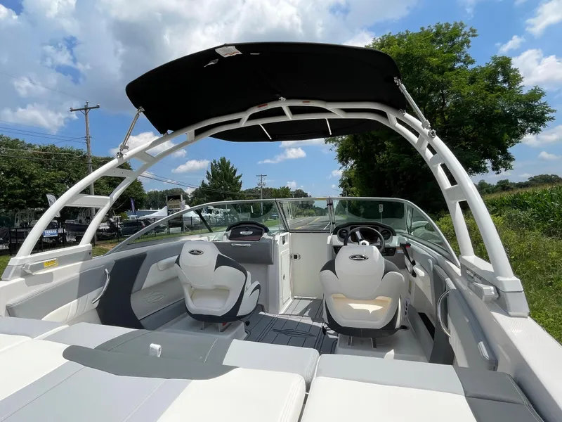 Slide: The Image of Chaparral 21 SSi OB 2025 - 51