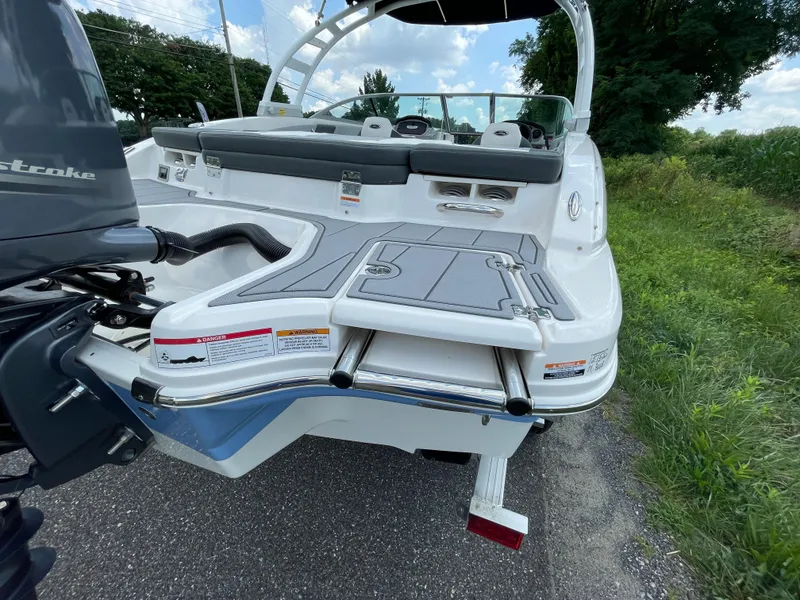 Slide: The Image of Chaparral 21 SSi OB 2025 - 54