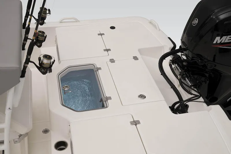 Slide: The Image of Mako Pro Skiff 19 CC - 17