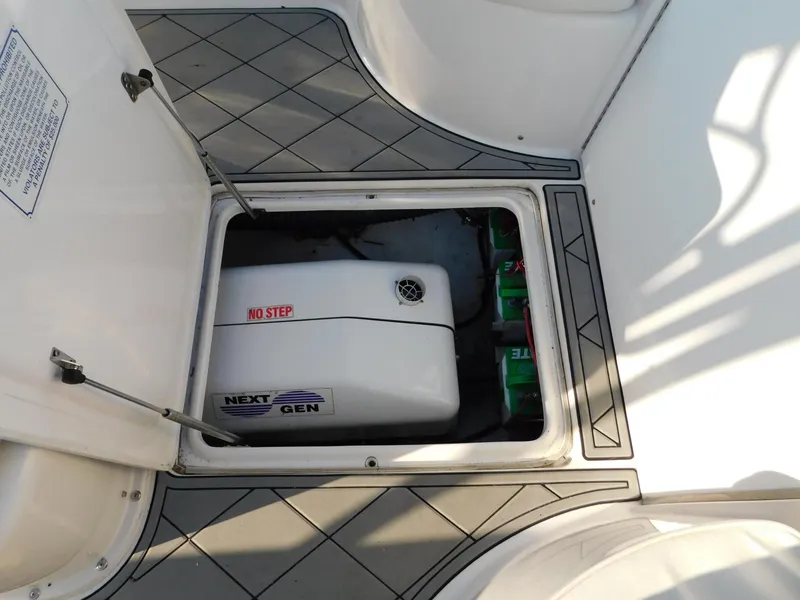 Slide: The Image of Solid Craft LIMITED 40 2005 - 79