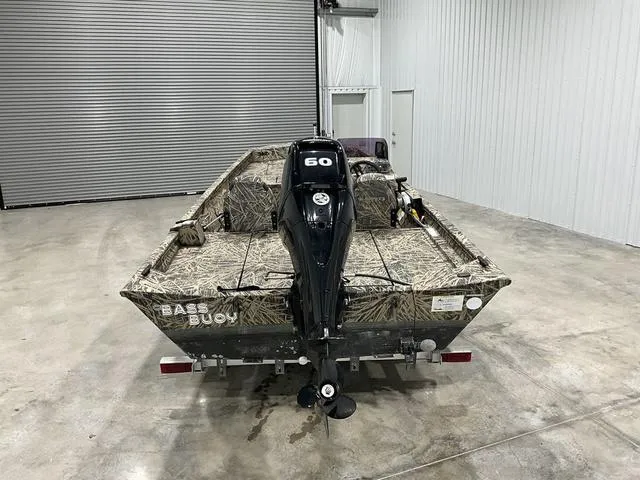 Slide: The Image of Lund 1760 Predator SC 2021 - 5