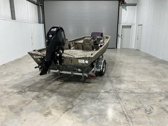 Slide: The Image of Lund 1760 Predator SC 2021 - 7