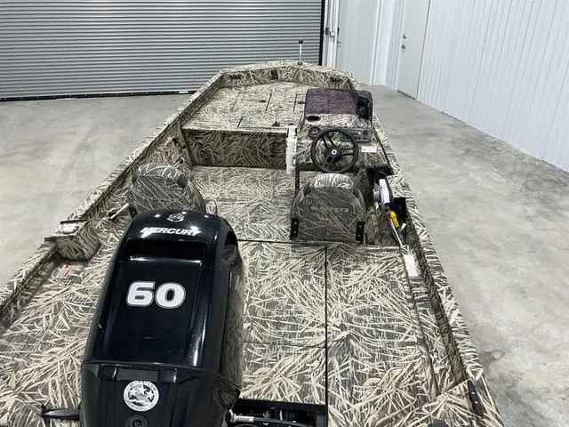 Slide: The Image of Lund 1760 Predator SC 2021 - 9