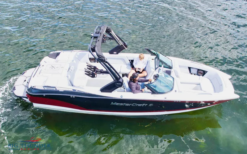 Slide: The Image of MasterCraft X24 2023 - 10
