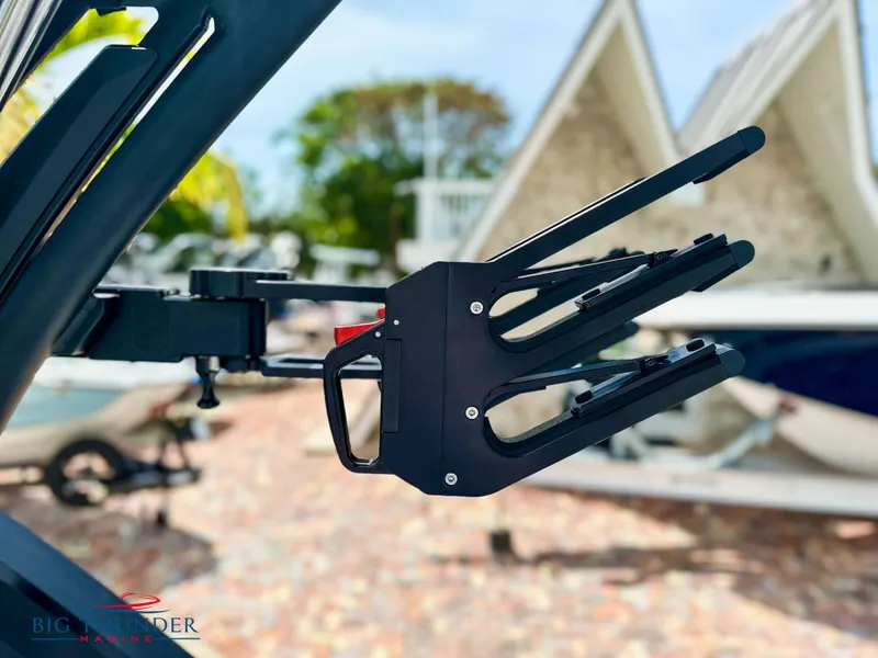 Slide: The Image of MasterCraft X24 2023 - 28