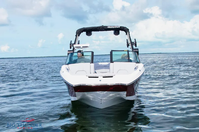 Slide: The Image of MasterCraft X24 2023 - 5