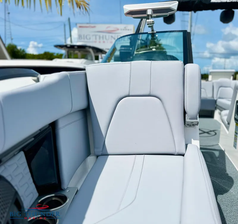 Slide: The Image of MasterCraft X24 2023 - 57