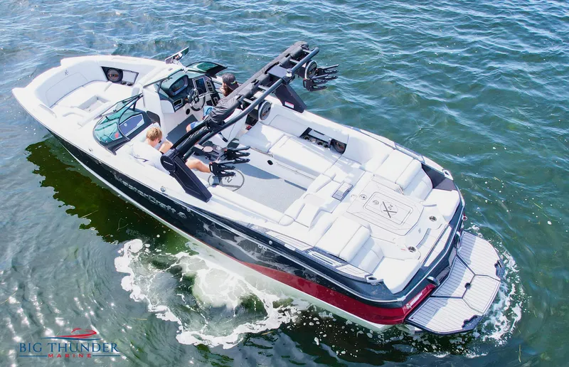 Slide: The Image of MasterCraft X24 2023 - 7