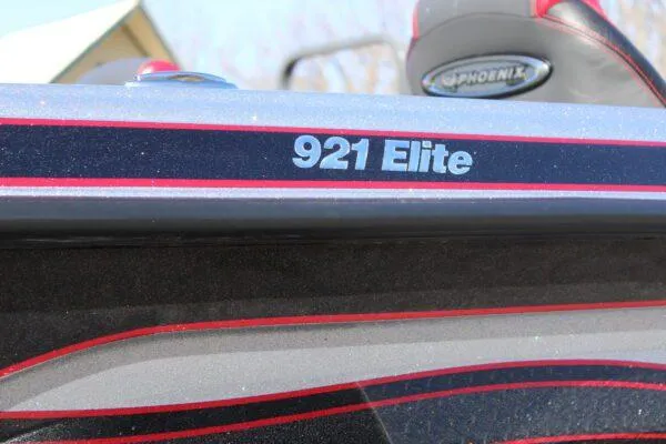 Slide: The Image of 2023 Phoenix 921 Elite boat model close-up view - 17