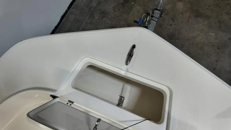 Slide: The Image of Sundance DX20 - 22