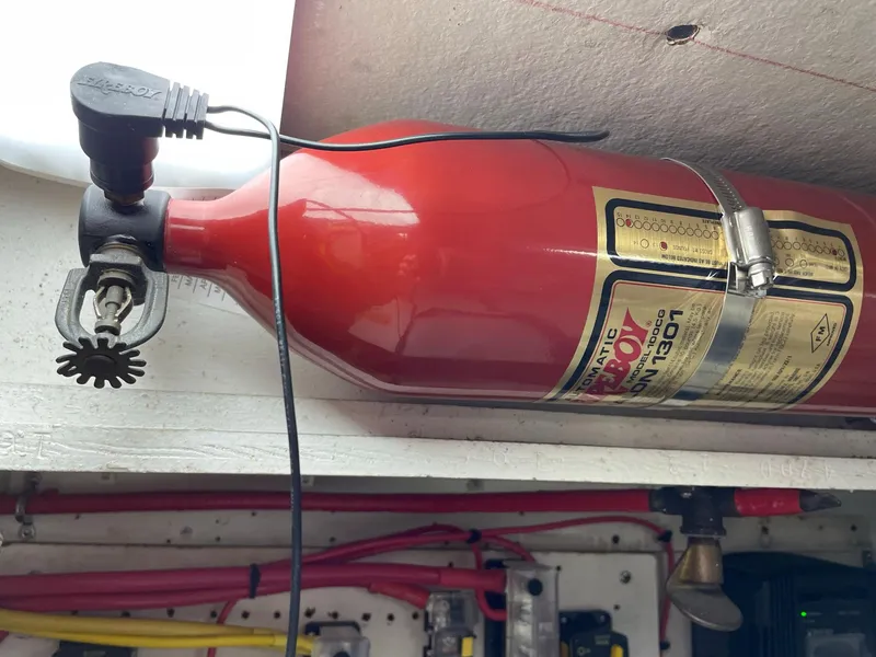 Slide: The Image of Chris-Craft Conqueror 1961 - 50