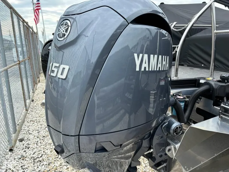 Slide: The Image of 2024 Barletta C22UC with Yamaha 150 outboard motor. - 14