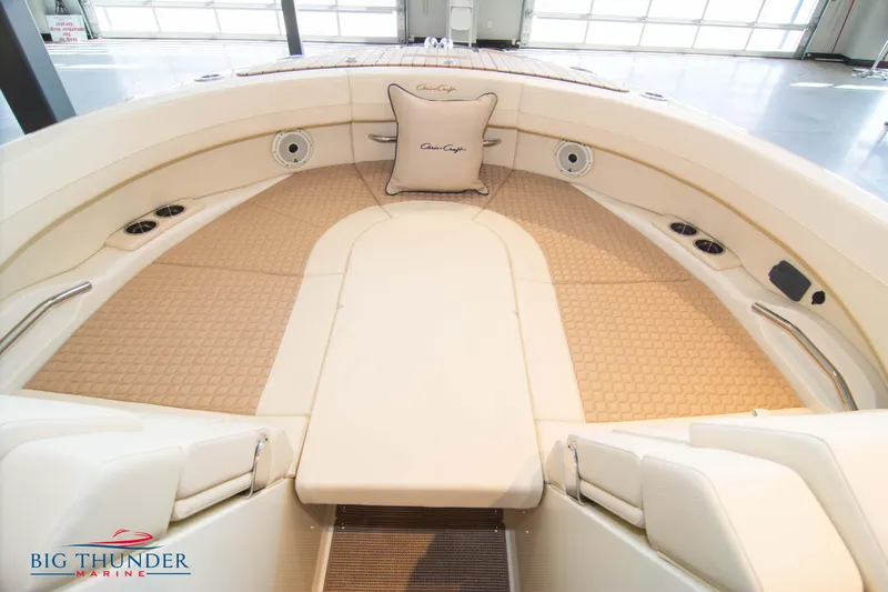 Slide: The Image of Chris-Craft Launch 31 GT 2023 - 67
