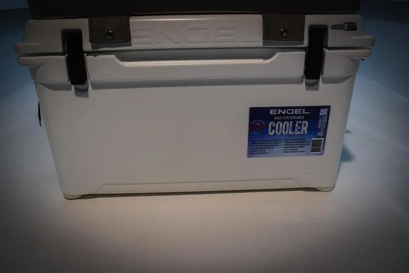 Slide: The Image of Engel high-performance cooler, white, front view, model SS19, 2023 Savannah. - 22