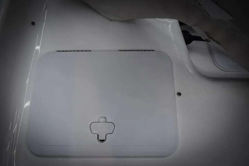 Slide: The Image of Hatch compartment of a 2023 Savannah SS19 boat. - 6