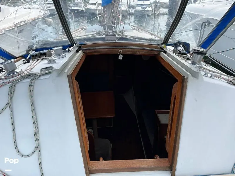 Slide: The Image of 1986 Ericson 30 for sale in Lynn, MA - 42